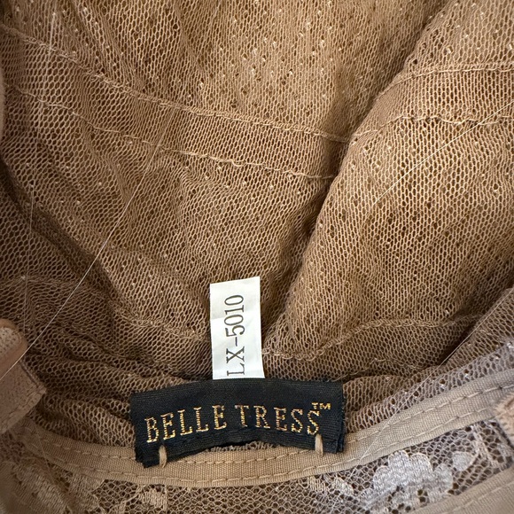 Belle Tress cool champagne blonde wig - Picture 6 of 8